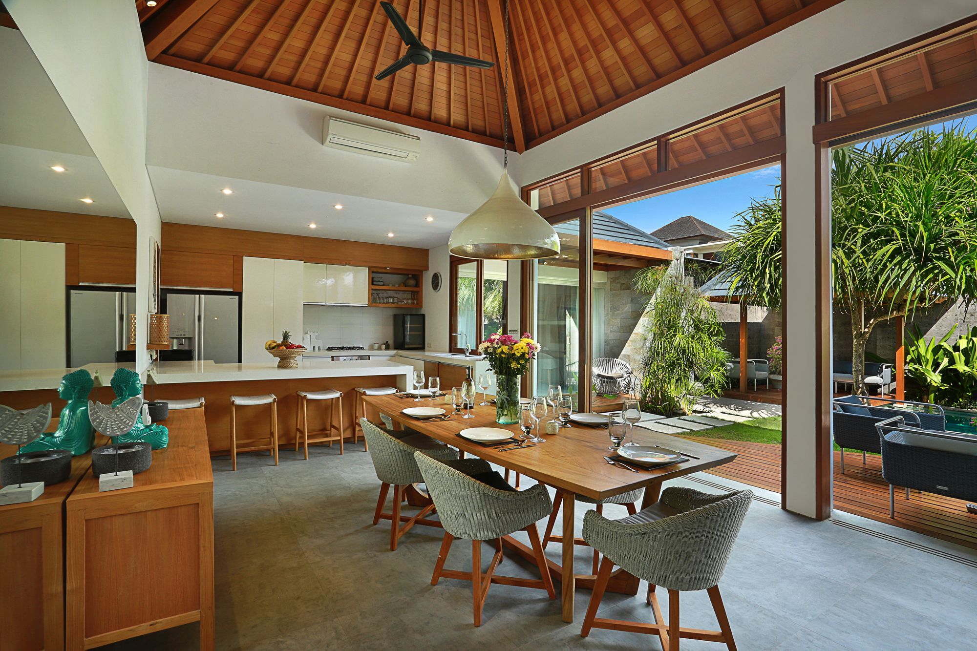 Villa Odyssey Seminyak Extérieur photo